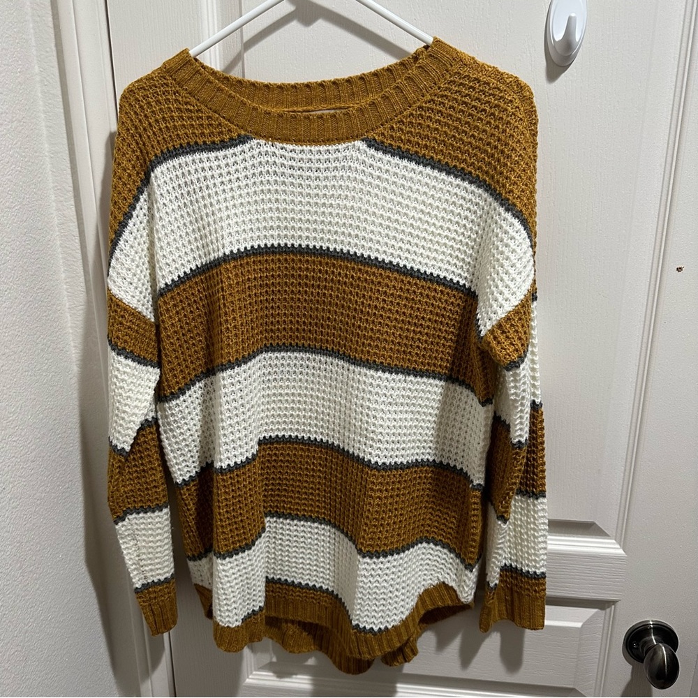 SO oversized boyfriend sweater